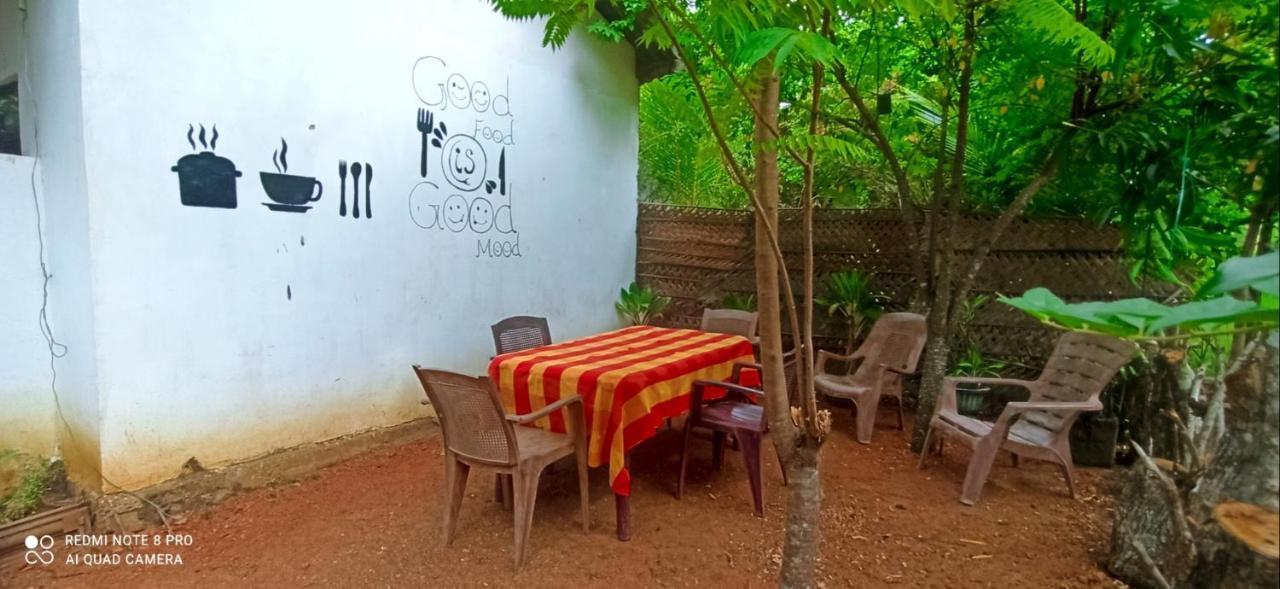 Sigiri Picaso Home Stay Sigiriya Eksteriør bilde